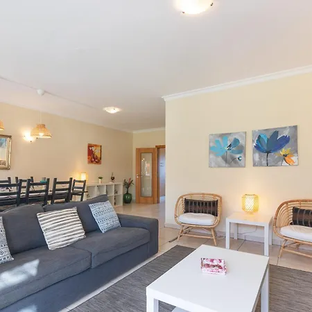 Jardins Vale De Santa Maria, With Pool Holiday home *